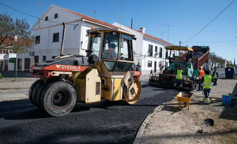 Obras em estradas de Évora