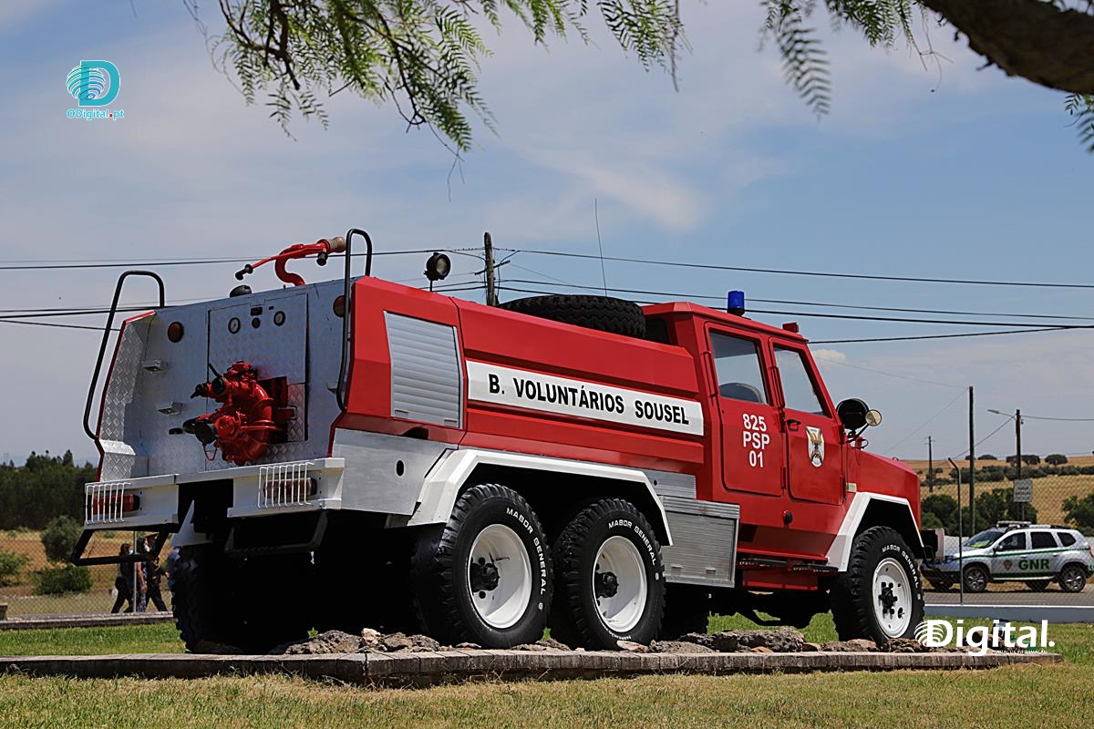 Bombeiros Voluntários de Sousel assinalam 46.º aniversário com cerimónias e desfile pelas ruas da vila
