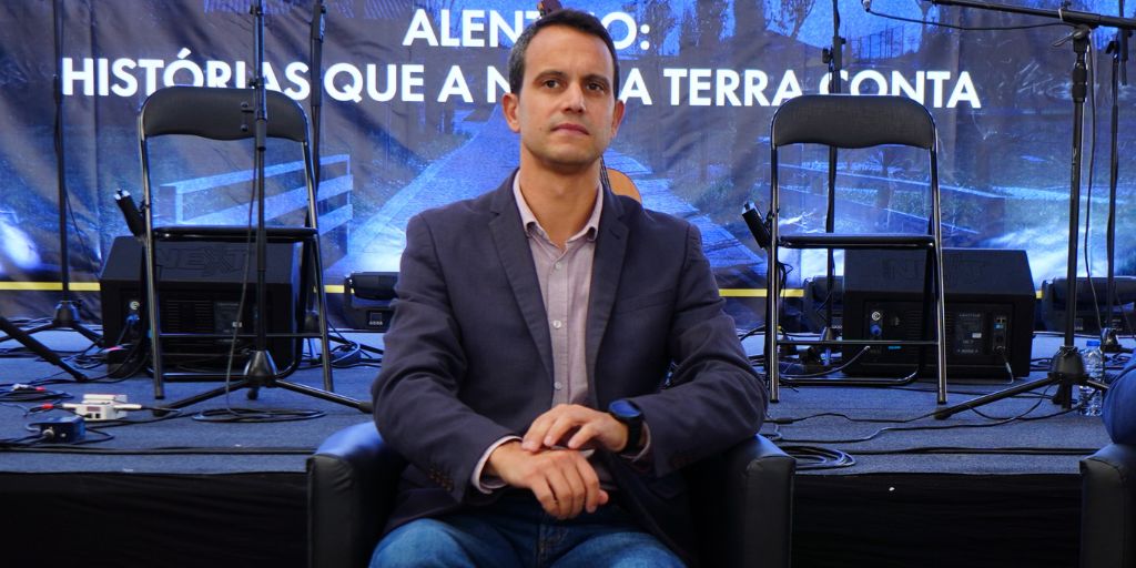 Tiago Teotónio Pereira