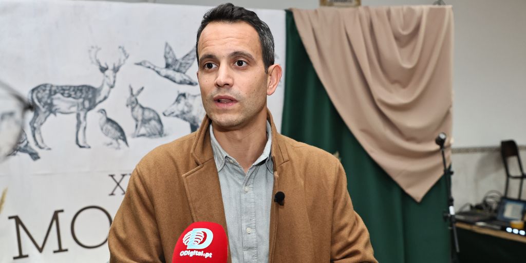 Tiago Teotónio pereira