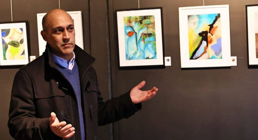 «Pequena Introspecção» leva cubismo e surrealismo abstrato ao Museu dos Cristos, em Sousel