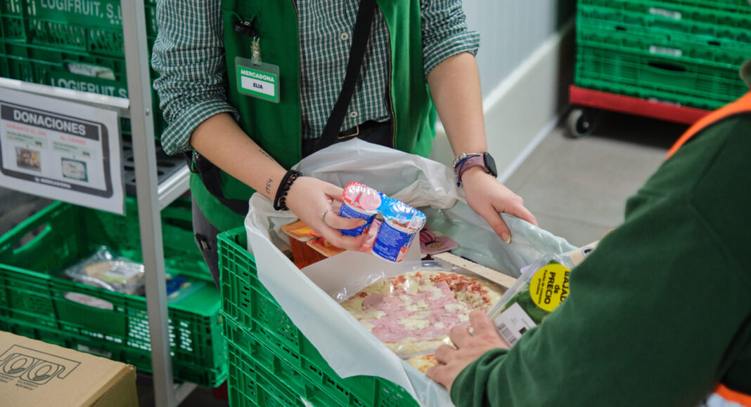 Mercadona doa 1.400 toneladas de alimentos em 2025 e entrega 19 toneladas a entidade social de Évora