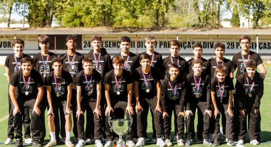 Sub-15 do União de Montemor conquistam campeonato e taça sem derrotas e garantem acesso ao nacional