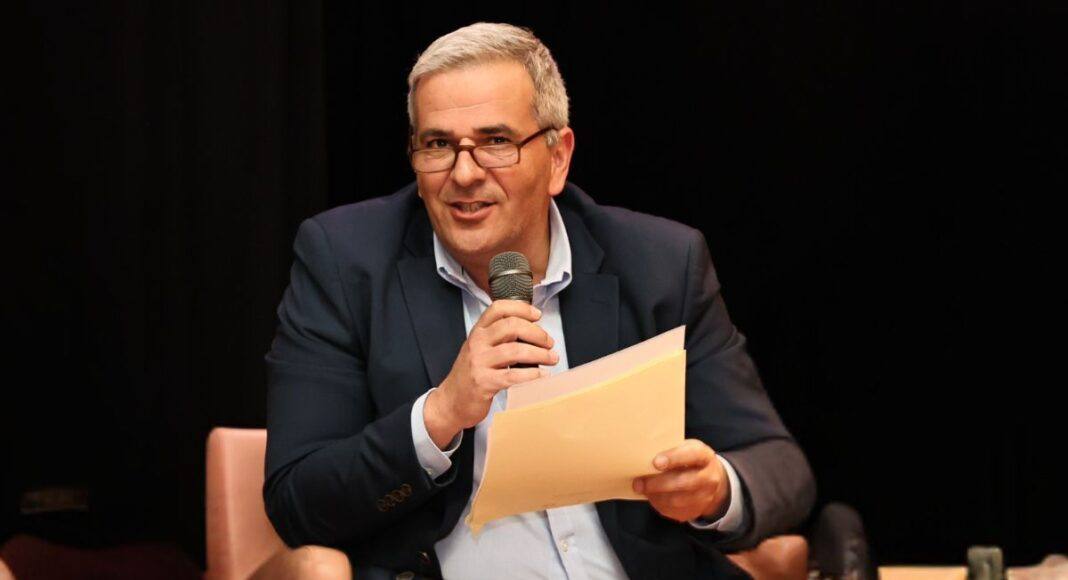 Nuno Alas destaca necessidade de combater normalização da violência em seminário em Borba
