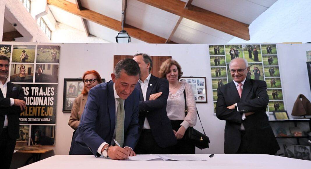 Mais de 4,5 km de ribeiras vão ser intervencionados em Évora com investimento público (c/fotos)