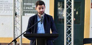 Autarca de Viana do Alentejo desafia à «valorização da posição do mestre» no arranque do FICO