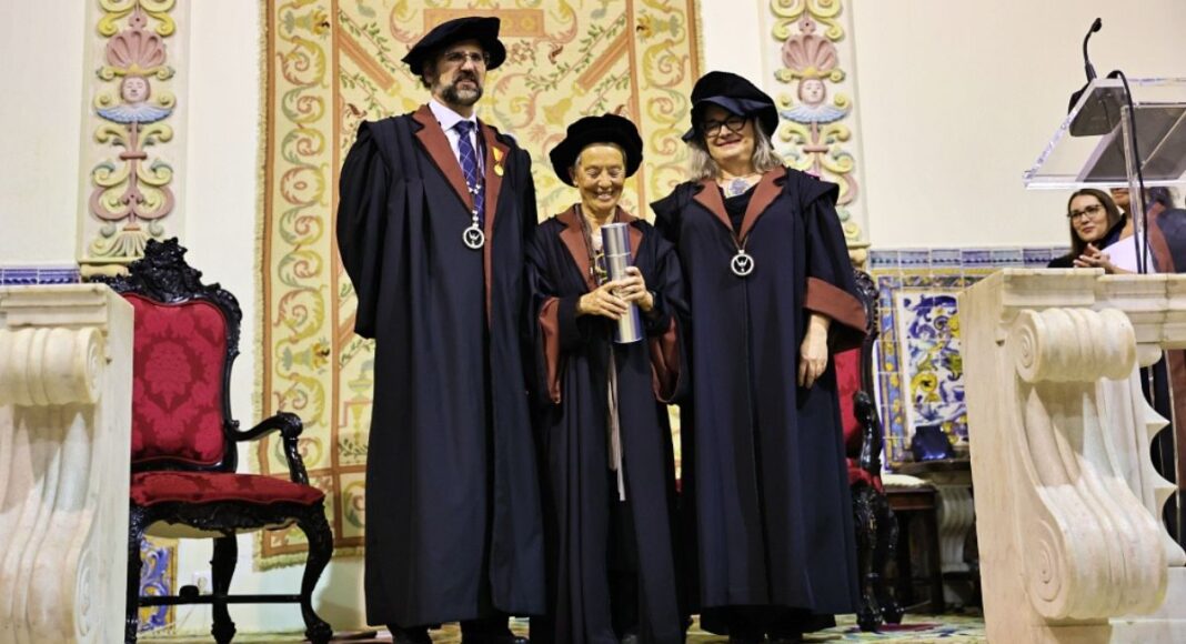 Reitor da Universidade de Évora destaca “dimensão ética” de Maria João Pires em cerimónia Honoris Causa