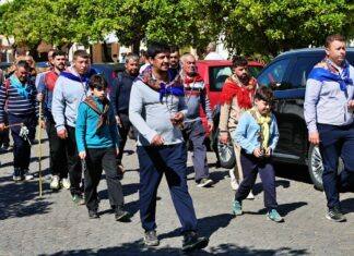 Peregrinos açorianos trouxeram a tradição dos ranchos de romeiros até Vila Viçosa (c/fotos) Peregrinos açorianos trouxeram a tradição dos ranchos de romeiros até Vila Viçosa