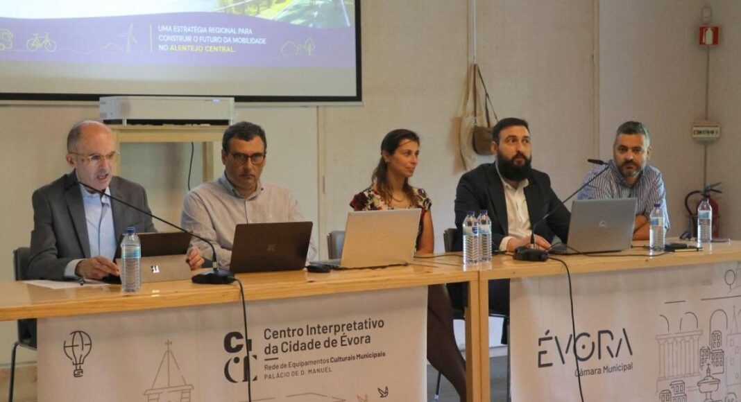 CIMAC apresenta Plano de Mobilidade Sustentável para aproximar populações no Alentejo Central (c/fotos)