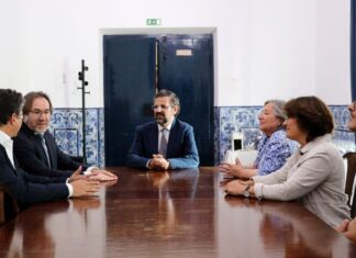 Universidade de Évora e Hovione assinam protocolo de mecenato para investigação na recuperação dos solos